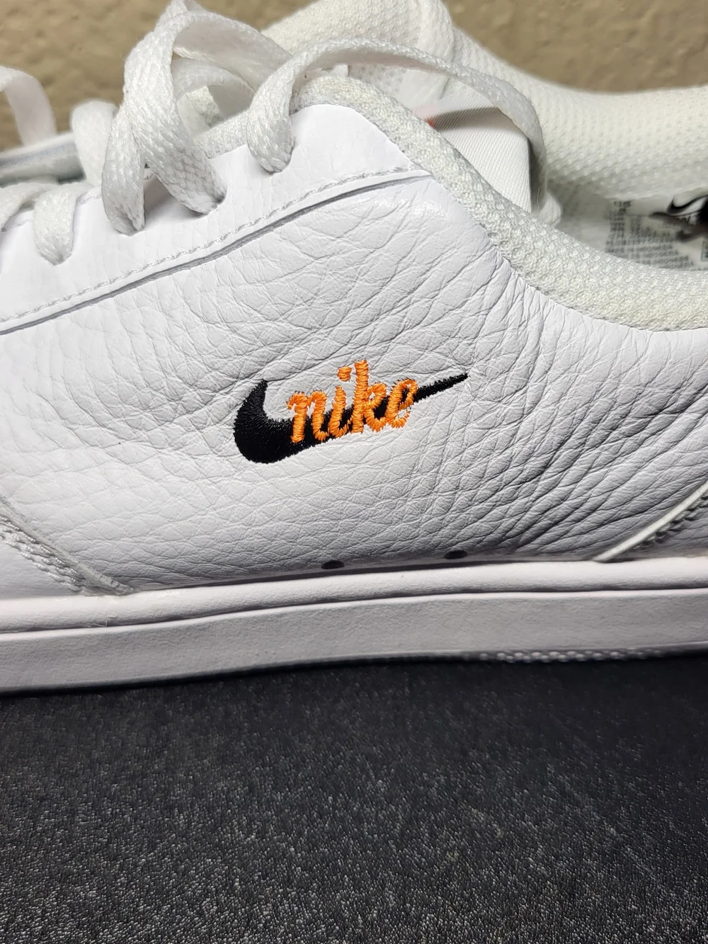 *NEW* Nike Court Vintage Premium Casual Sneaker White Size Men’s 8 Women's 9.5